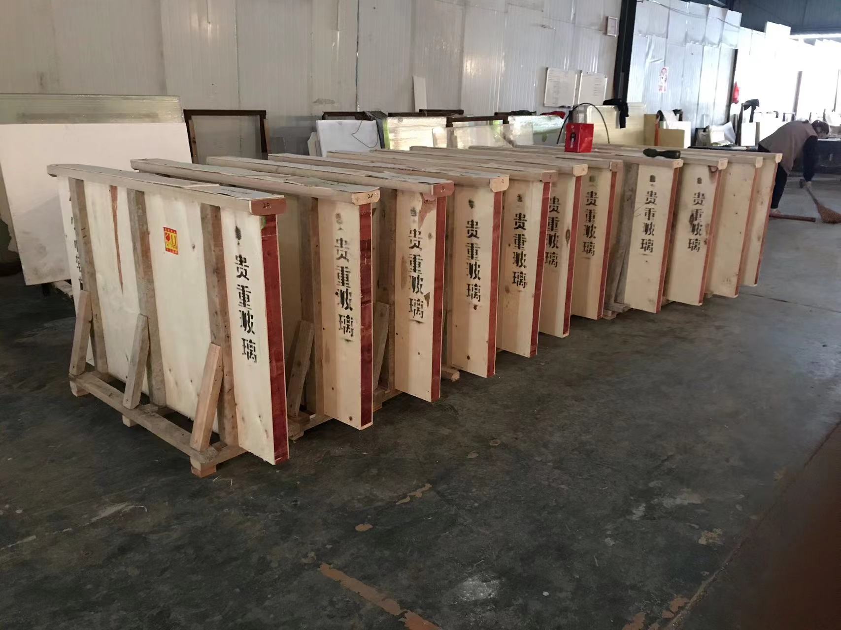 黔南铅玻璃如何清理
